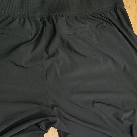 Athleta Women's Classic Black  Pants - Picture 6 of 7